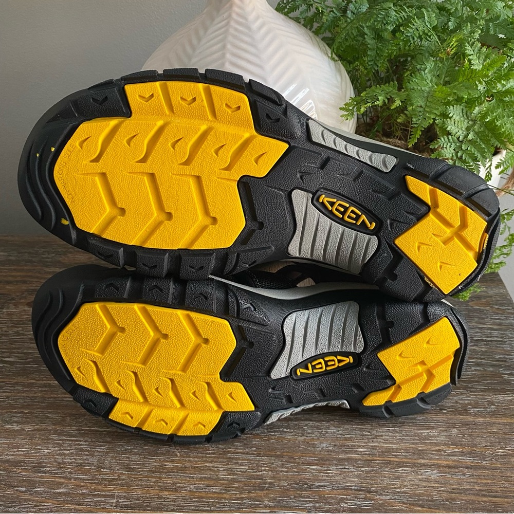 Keen Newport H2 Waterproof Hiking Kayaking Outdoor Sandals Shoes Mens 13 Black - Picture 7 of 12